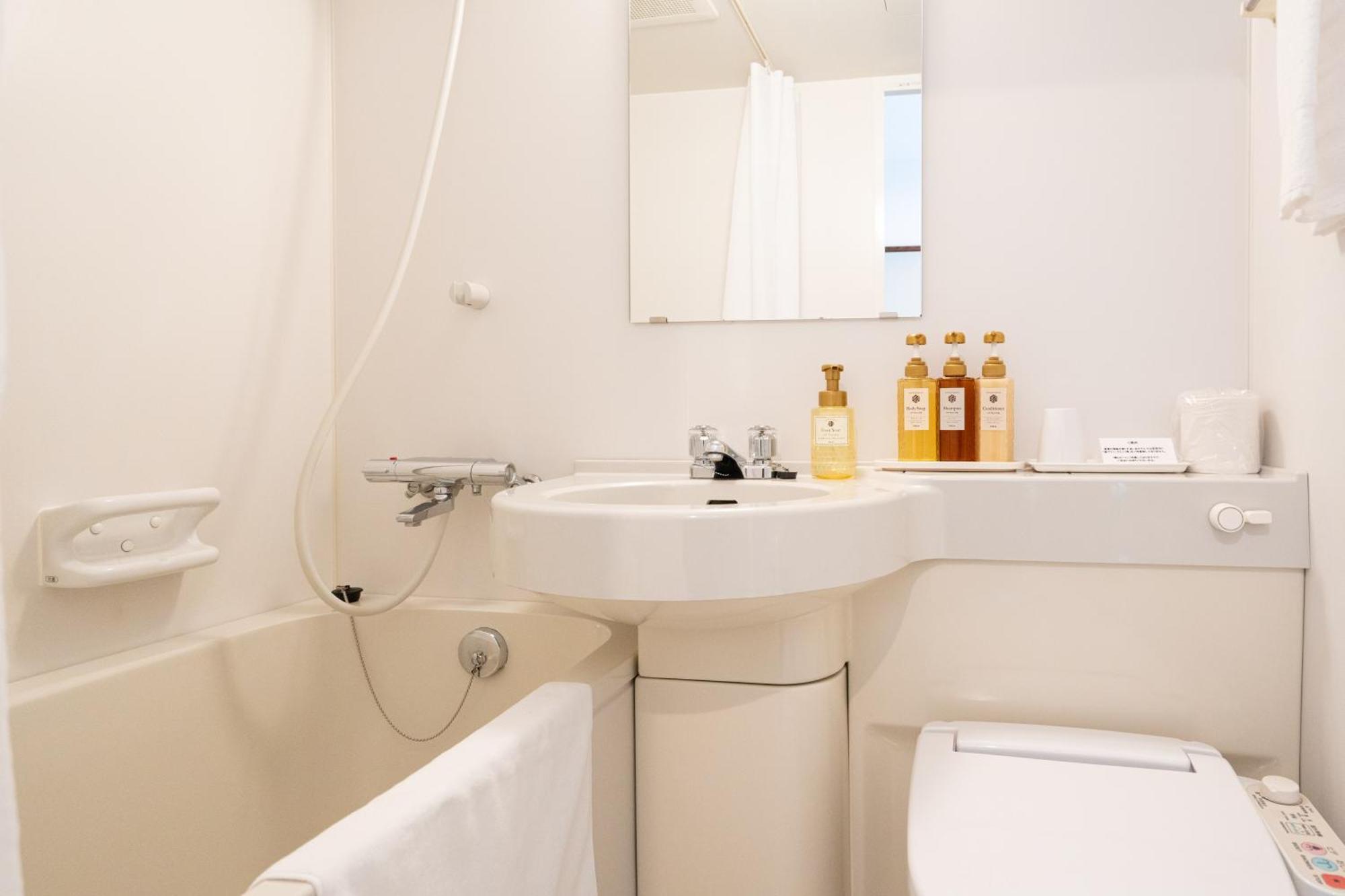 Sapporo Clark Hotel Екстер'єр фото